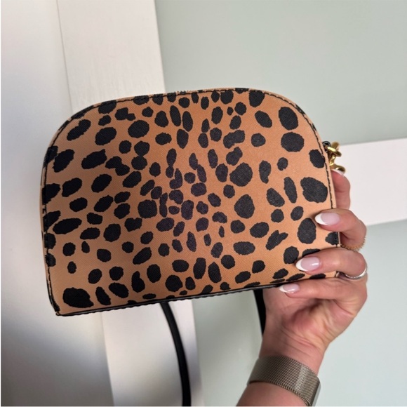Marc Jacobs Playback Crossbody  bag in a Tan and Black Animal Print. - Picture 3 of 8